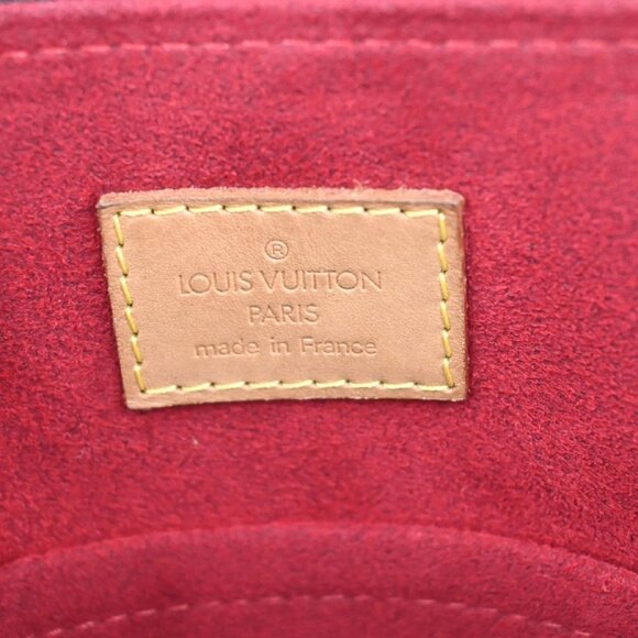 LOUIS VUITTON Coussin GM Shoulder Bag Monogram Leather BN France M51141 72TA052 - Picture 14 of 16